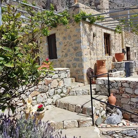 Calliope Stone House Emborios