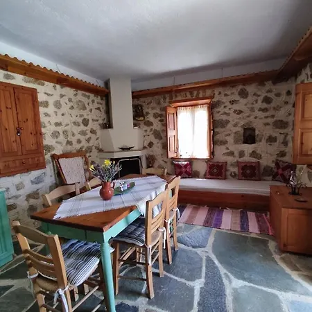 Calliope Stone House 度假居 *