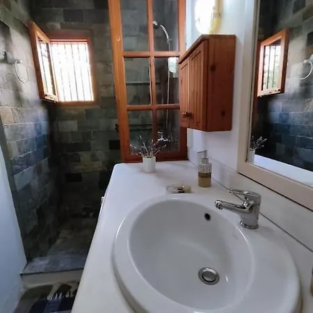 度假居 Calliope Stone House *