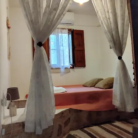 Calliope Stone House