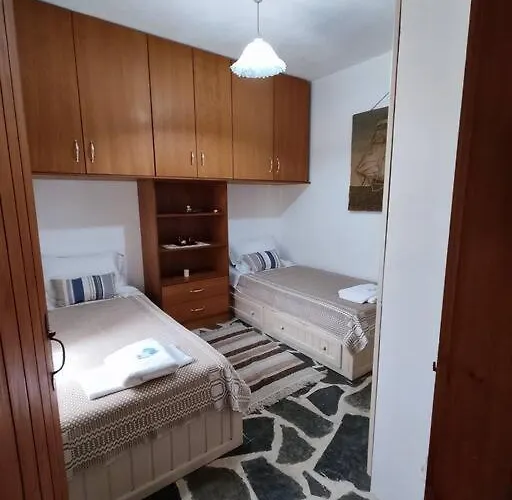 Calliope Stone House