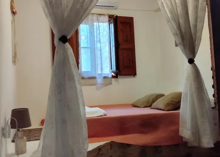 Calliope Stone House