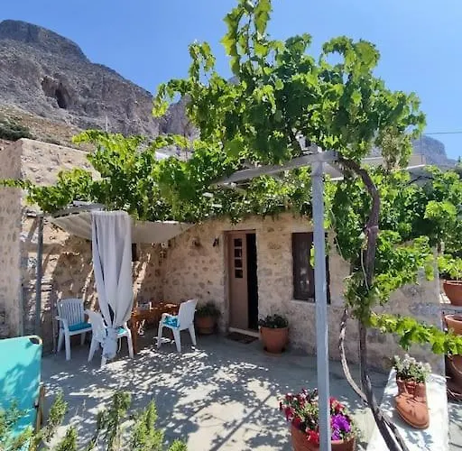 Calliope Stone House Emborios